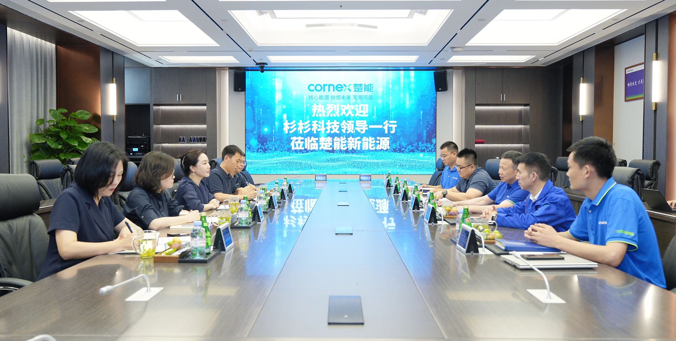 上传2.jpg